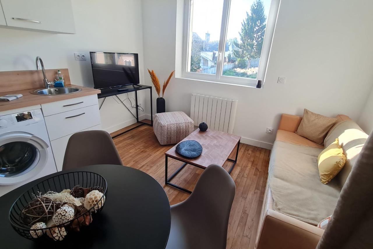 Le Jaures 4 - T2 - 1Er Etage Apartment Енебон Екстериор снимка