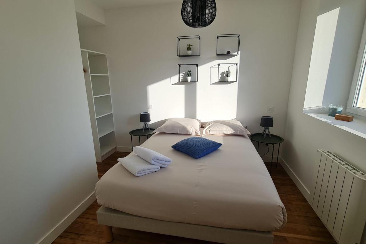 Le Jaures 4 - T2 - 1Er Etage Apartment Енебон Екстериор снимка