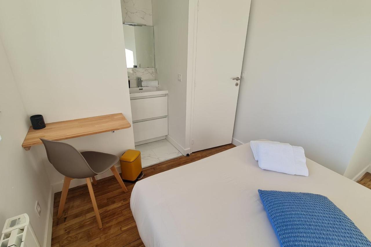 Le Jaures 4 - T2 - 1Er Etage Apartment Енебон Екстериор снимка